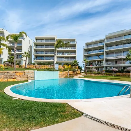 Oasis Mar 2 Bdr W/ Pool By Lovelystay Appartement Portimão